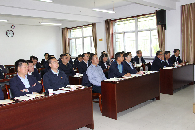 1621503815561024888.png 建设监理读书班2.png